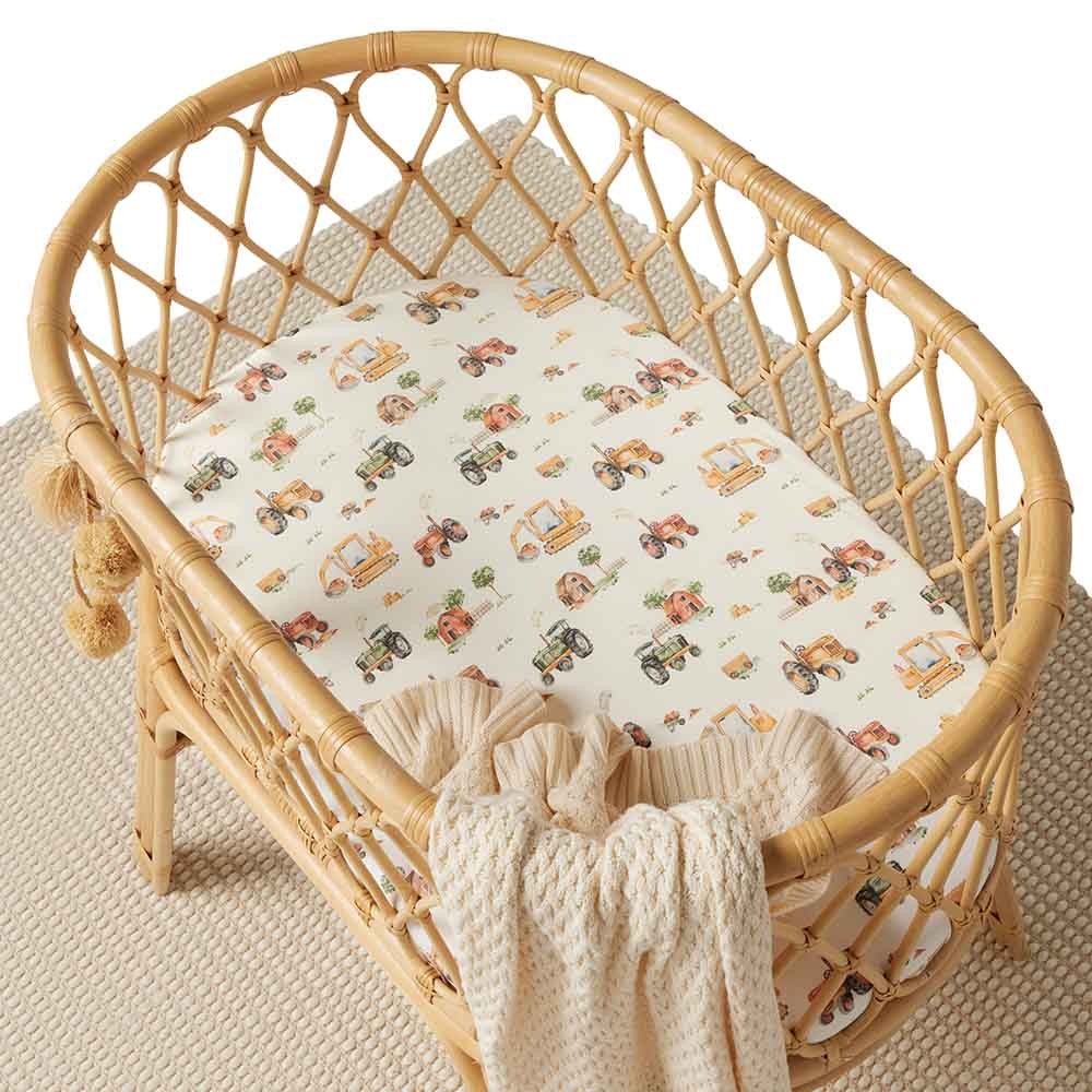Snuggle Hunny Kids Snuggle Hunny Organic Bassinet Sheet / Change Pad Cover Diggers & Tractors