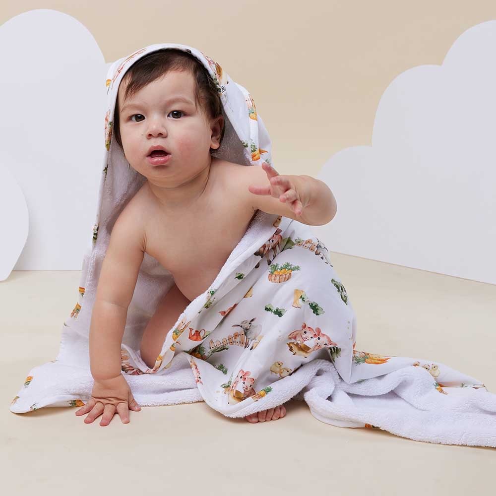 Snuggle Hunny Kids Snuggle Hunny Organic Hooded Baby Towel Farm