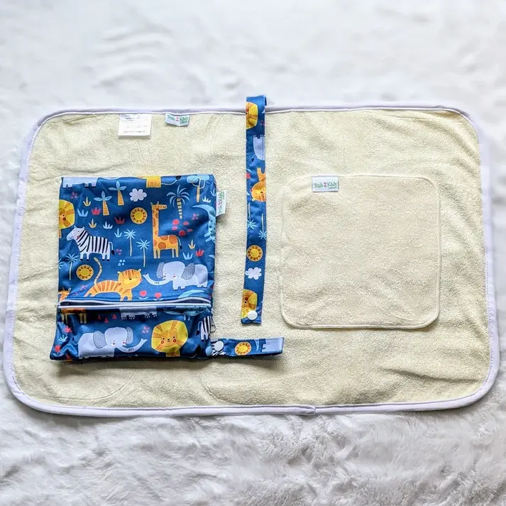 Bub2Kids Bub2Kids Portable Nappy Change Mats - Zoo Animals