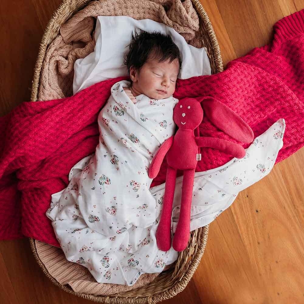 Snuggle Hunny Kids Snuggle Hunny Organic Muslin Wrap - Heart