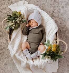 Snuggle Hunny Kids Snuggle Hunny Merino Wool Bonnet & Booties Set - Grey