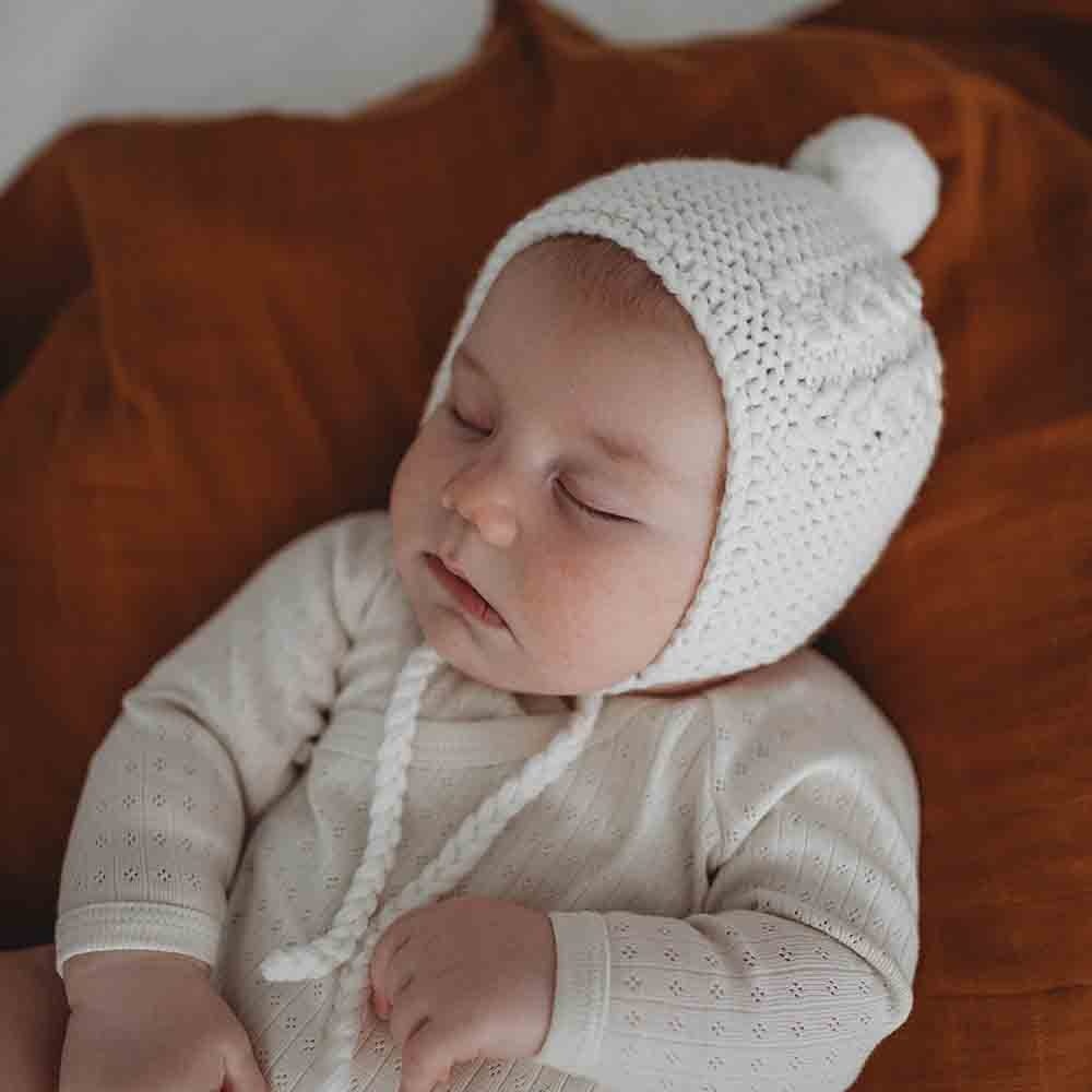 Snuggle Hunny Kids Snuggle Hunny Merino Wool Bonnet & Booties Set - Ivory