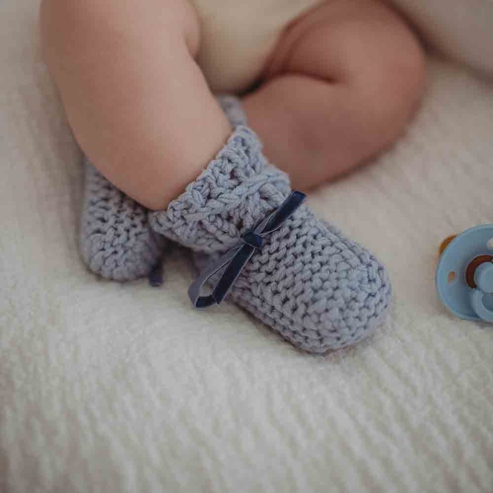 Snuggle Hunny Kids Snuggle Hunny Merino Wool Bonnet & Booties Set - Blue