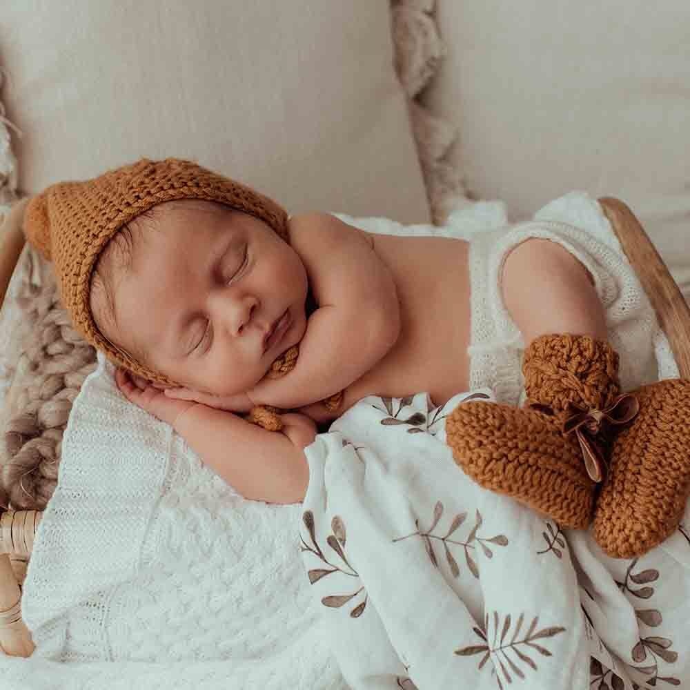 Snuggle Hunny Kids Snuggle Hunny Merino Wool Bonnet & Booties Set - Bronze