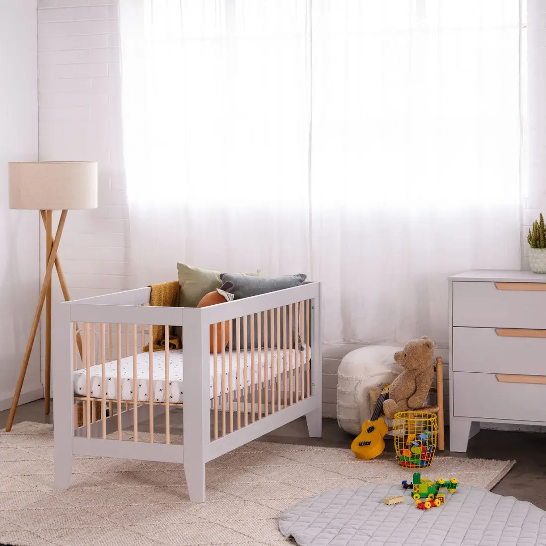 BabyRest Babyrest Hague Cot