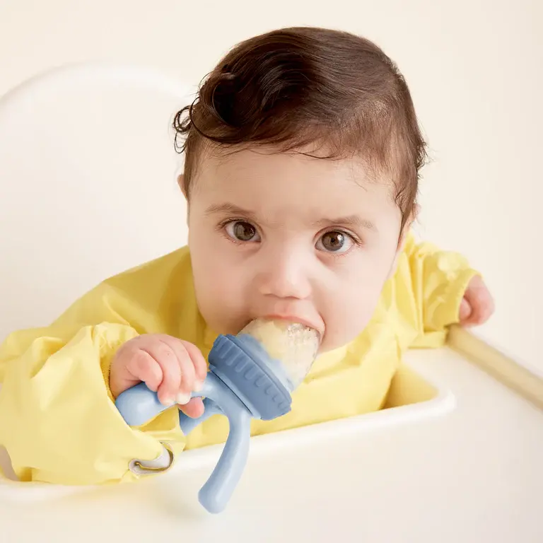B.Box b.box Silicone Fresh Food Feeder Peony
