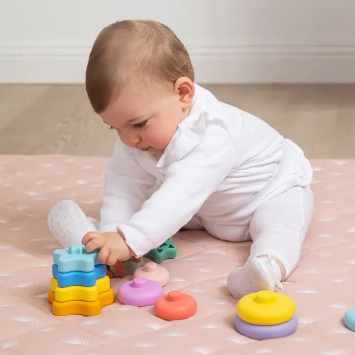 Playground Playground Silicone Star Stacking Tower - Sorbet