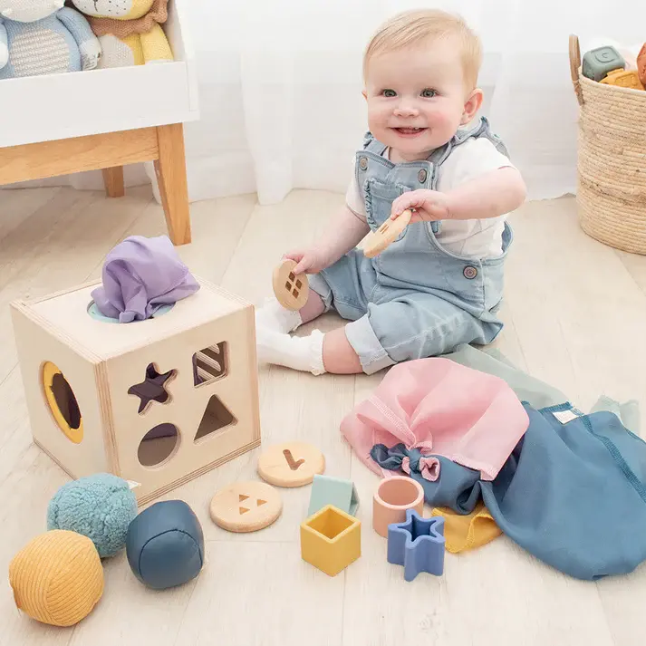 Playground Playground 4 in 1 Sensory Cube