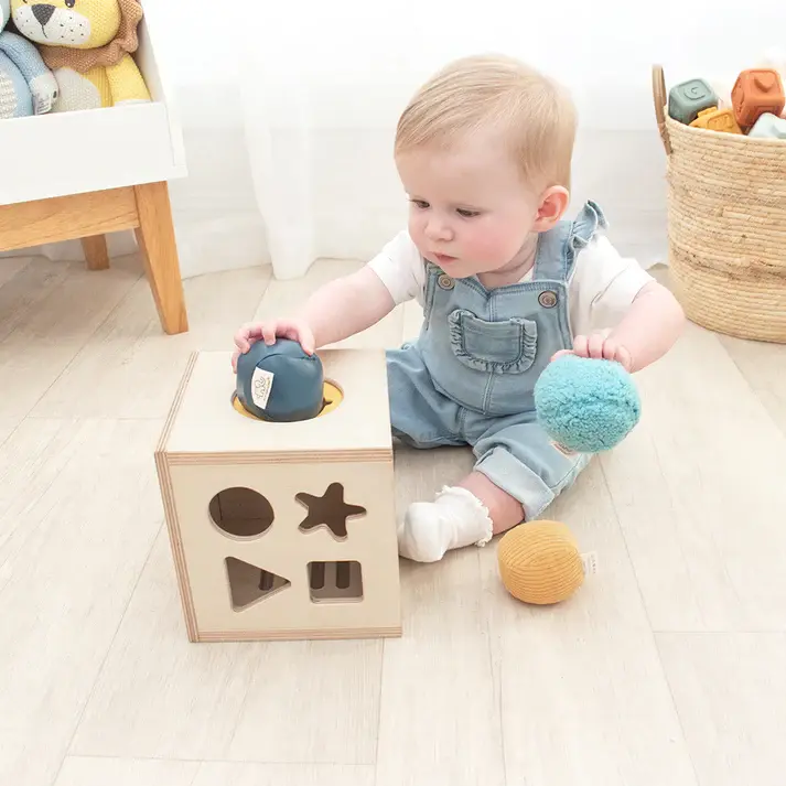 Playground Playground 4 in 1 Sensory Cube