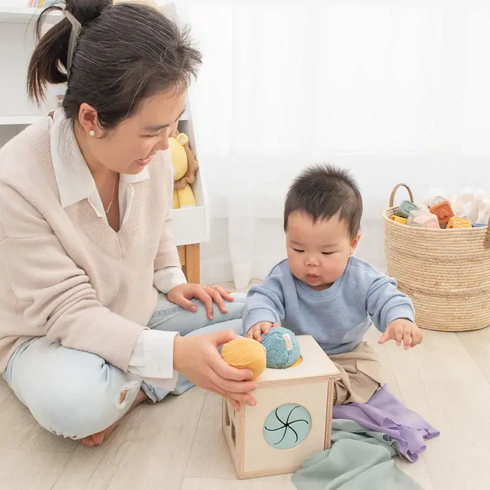 Playground Playground 4 in 1 Sensory Cube