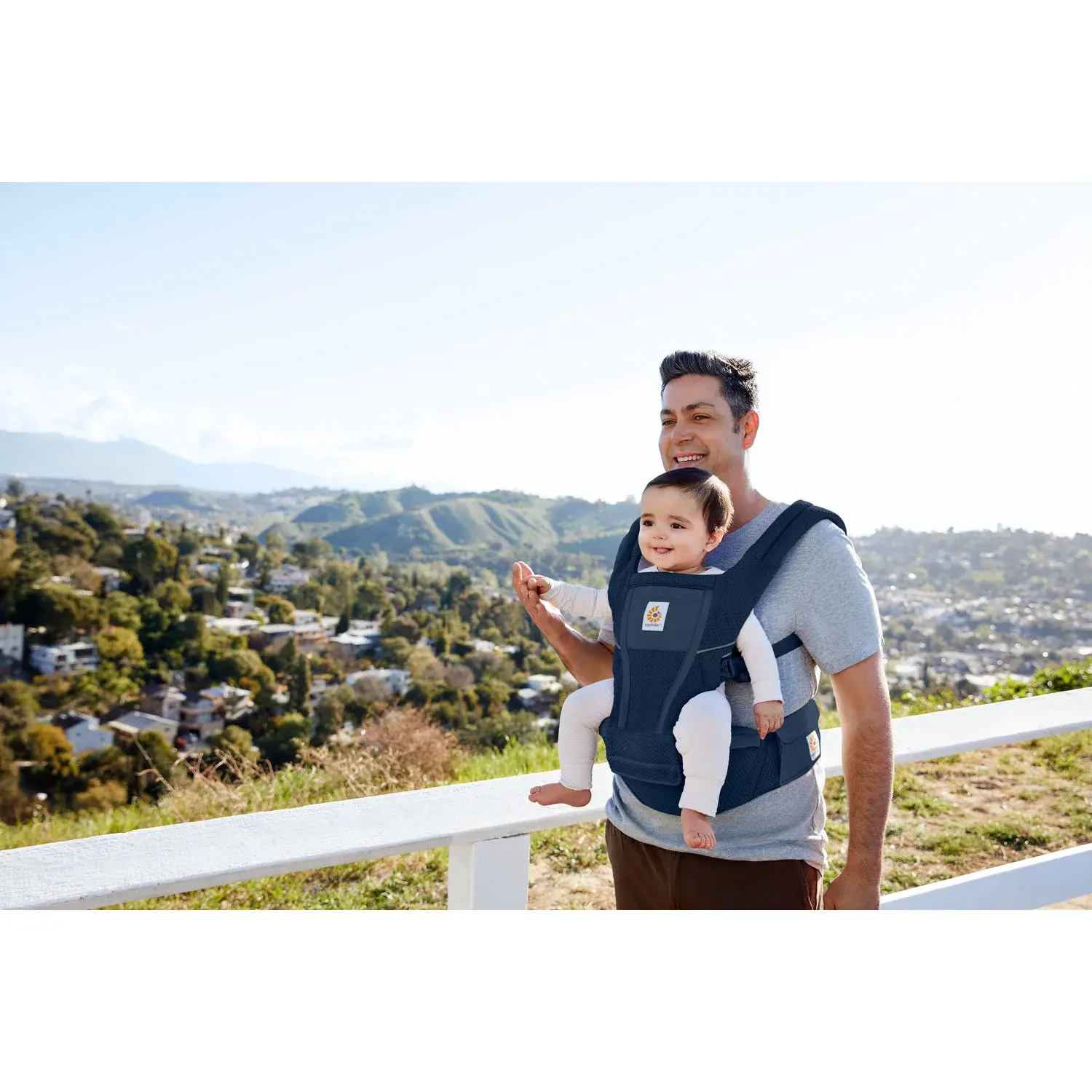 ErgoBaby Ergobaby Alta Hip Seat Baby Carrier