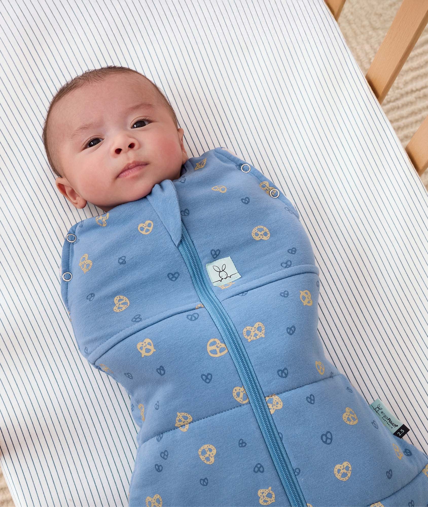 ErgoPouch ErgoPouch Cocoon Swaddle Bag 2.5 TOG - Petit Pretzel