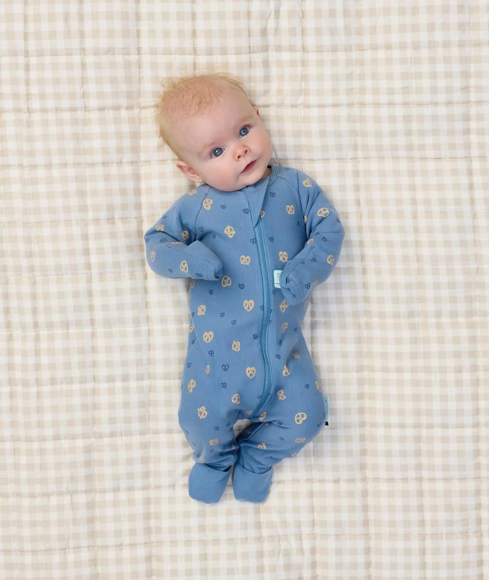 ErgoPouch ErgoPouch Long Sleeve Layer 1.0 TOG Petit Pretzel
