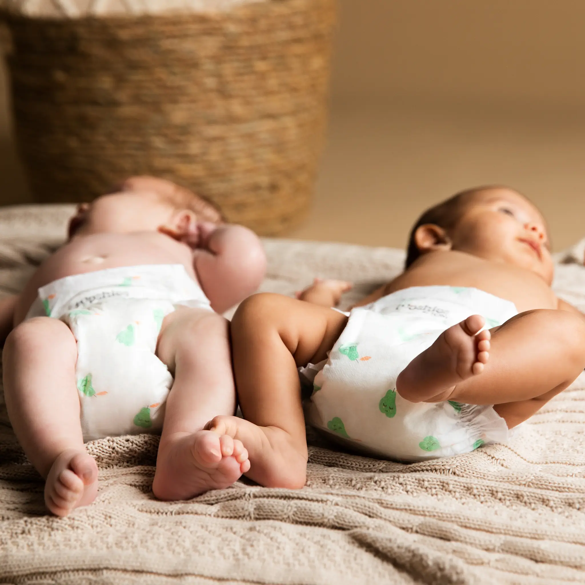Tooshies Tooshies Organic Bamboo Nappies Size 1 Newborn 3-5kg 52pk