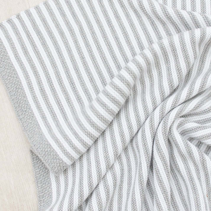 Living Textiles Living Textiles Knitted Stripe Blanket Grey/White