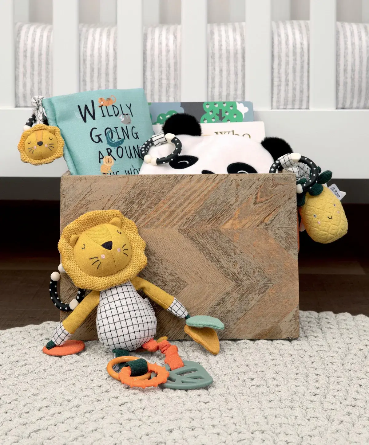 Mamas & Papas Activity Book Wildly
