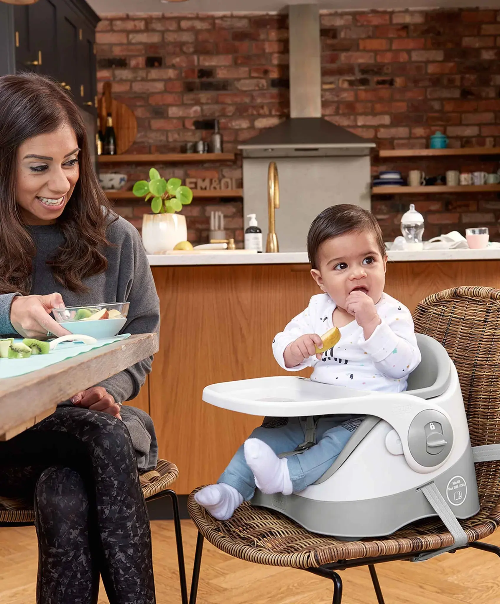 Mamas & Papas Mamas & Papas Baby Bud Booster Seat - Pebble Grey