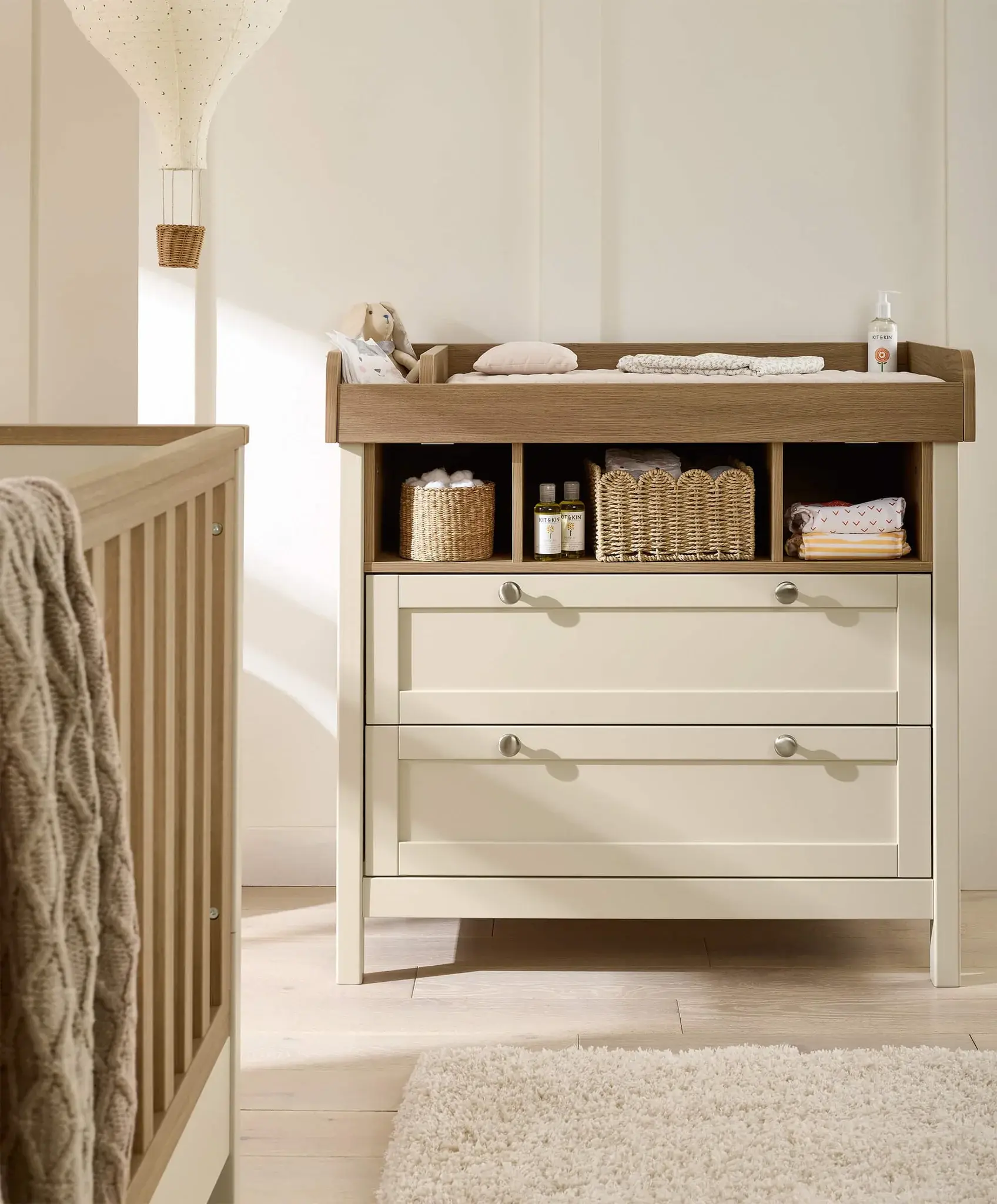 Mamas and Papas Mamas & Papas Harwell Dresser/Changetable - Cashmere
