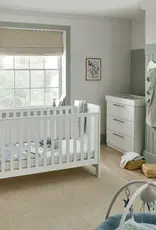 Mamas and Papas Mamas & Papas Hampden Bundle5pc Set - Cot, Mattress, quilted mattress protector, fitted sheet, dresser, Change Table Top - White