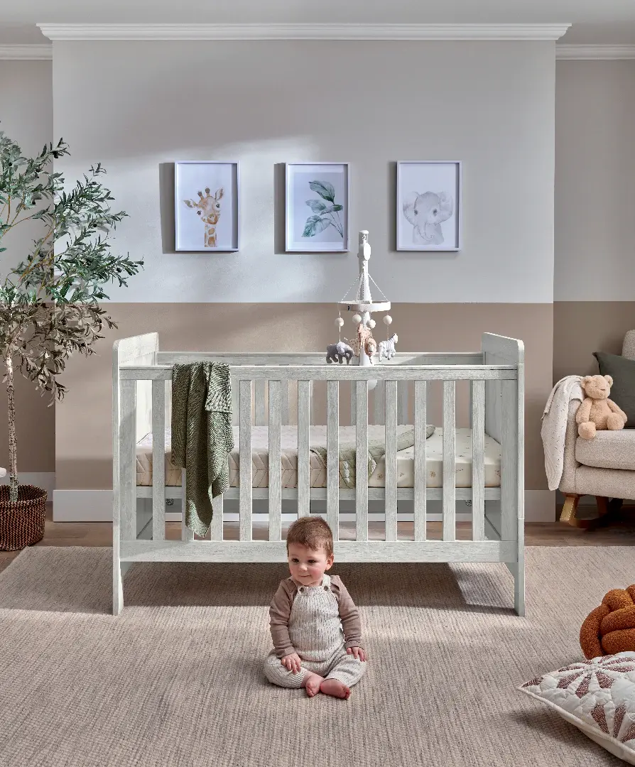 Mamas and Papas Mamas & Papas Atlas Cot Bed - White