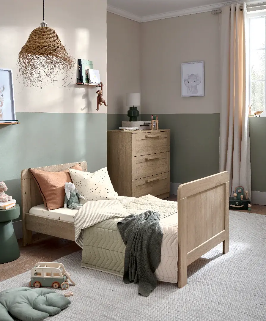 Mamas & Papas Mamas & Papas Atlas Cot Bed - Light Oak