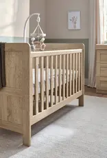 Mamas and Papas Mamas & Papas Atlas Bundle 5pc Set - (Cot, Mattress, quilted mattress protector, fitted sheet, dresser & change table)