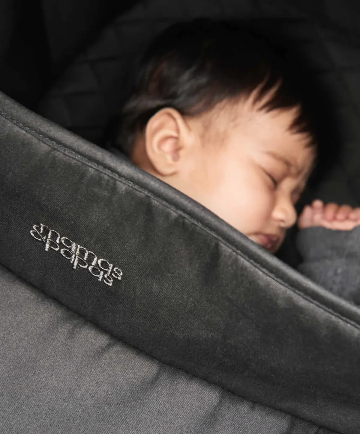 Mamas & Papas Mamas & Papas Ocarro All-Terrain Pram - Carbon