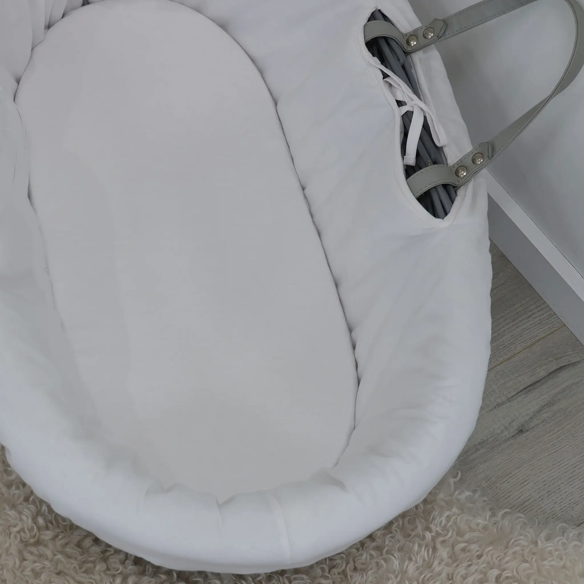 Bubba Blue Bubba Blue Bamboo White 2 PK Moses Basket Jersey Fitted Sheets