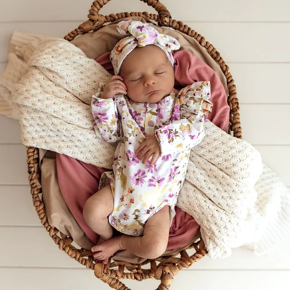 Snuggle Hunny Kids Snuggle Hunny Isla Long Sleeve Organic Bodysuit with Frill