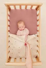 ErgoPouch ErgoPouch HugMe Blanket 0.2 & 1.0 TOG Bedside Sleeper - Daisy Sprinkle