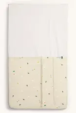 ErgoPouch ErgoPouch HugMe Blanket 0.2 & 1.0 TOG Bedside Sleeper - Daisy Sprinkle