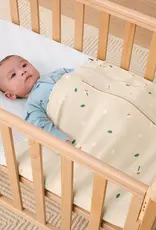 ErgoPouch ErgoPouch HugMe Blanket 1.0 & 2.5 TOG Cot - Daisy Sprinkle