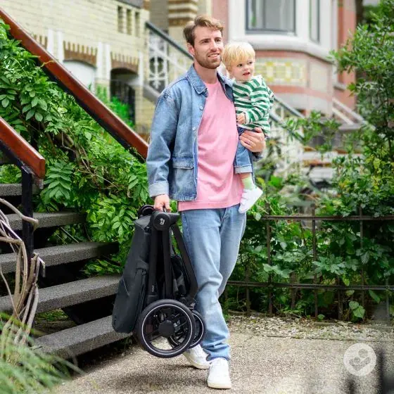 Maxi-Cosi Maxi-Cosi Oxford Stroller and Oria Bassinet