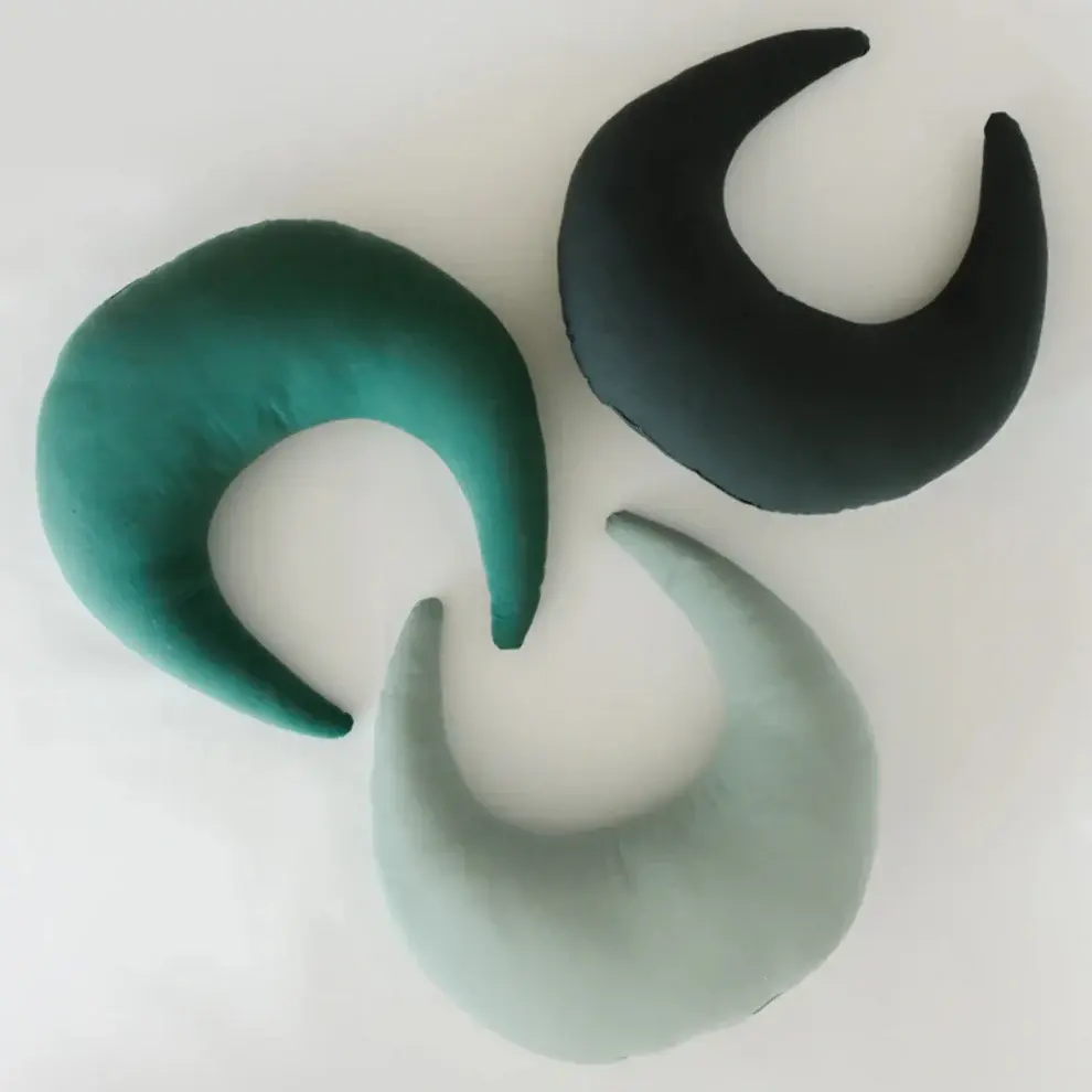 Snuggle Me Organic Snuggle Me Organic Feeding Pillow Slate