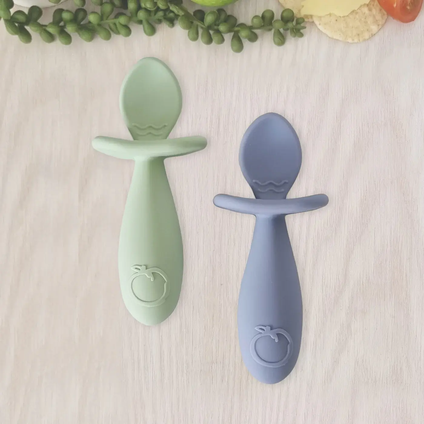 Plum Plum Silicone 2PK Easy Grip Spoon Set