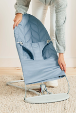 BabyBjorn BabyBjorn Bouncer Bliss Woven Petal Quilt