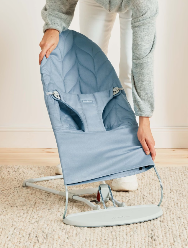 BabyBjorn BabyBjorn Bouncer Bliss Woven Petal Quilt