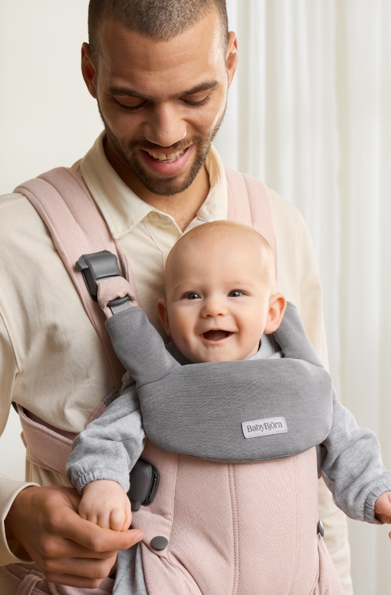 BabyBjorn BabyBjorn Bib for Baby Carrier Harmony 1 piece
