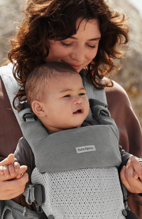 BabyBjorn BabyBjorn Bib for Baby Carrier Harmony 1 piece