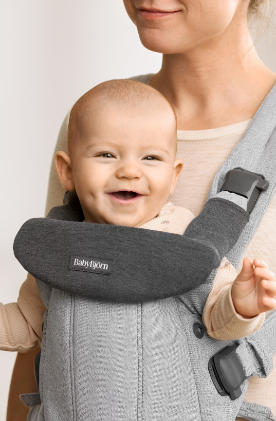 BabyBjorn BabyBjorn Bib for Baby Carrier Harmony 1 piece