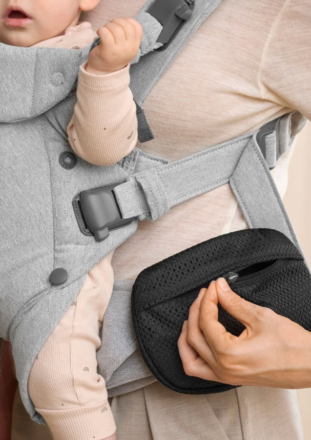 BabyBjorn BabyBjorn Pocket Pouch for Baby Carrier