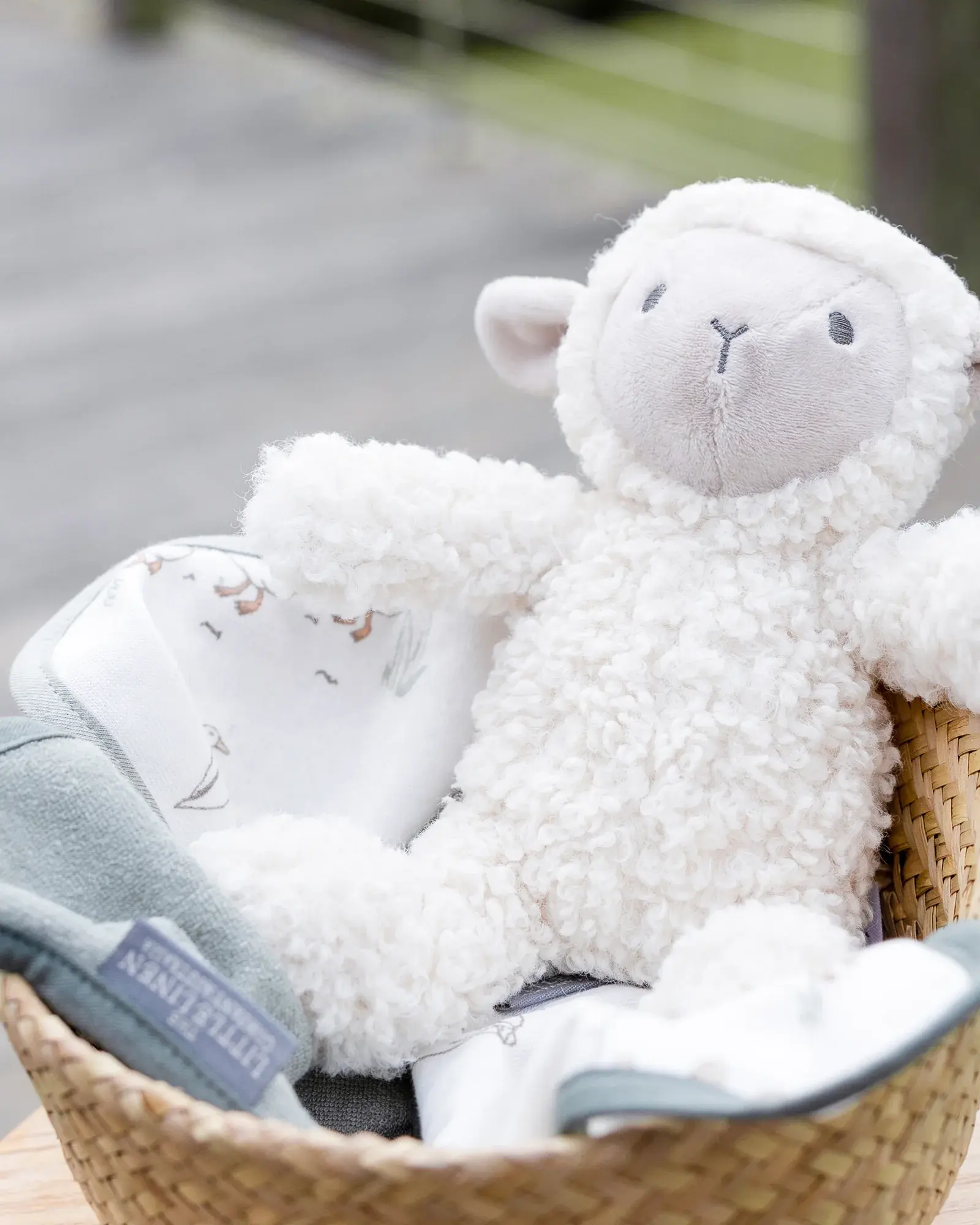 Little Linen Little Linen Plush Toy & Washers Farmyard Lamb