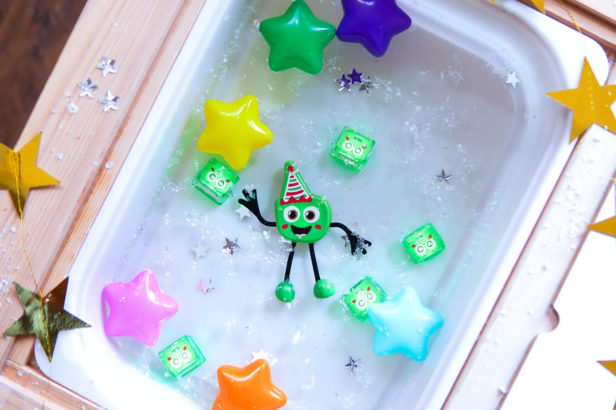 JellyStone Jellystone Glo Pals Christmas light Up Character