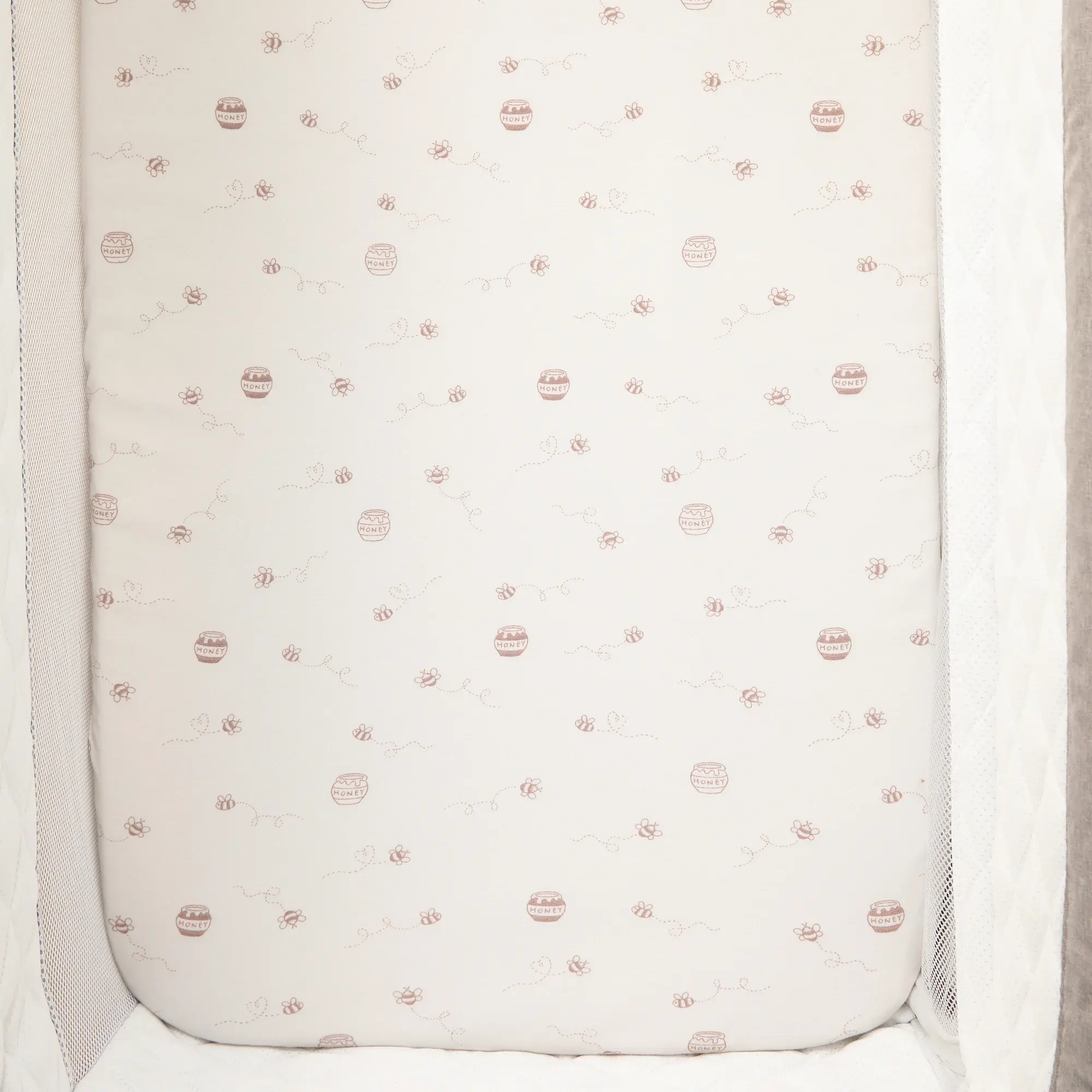 Living Textiles Living Textiles 2 Pack Organic Jersey Bedside Sleeper Fitted Sheets - Cuddly Bear