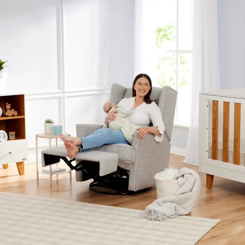 Il Tutto iL Tutto Chelsea Electric Recliner
