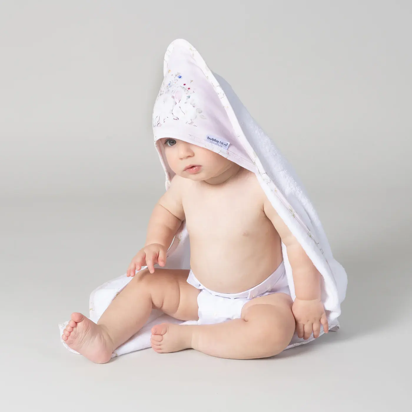 Bubba Blue Bubba Blue Sleeping Bunny Hooded Towel