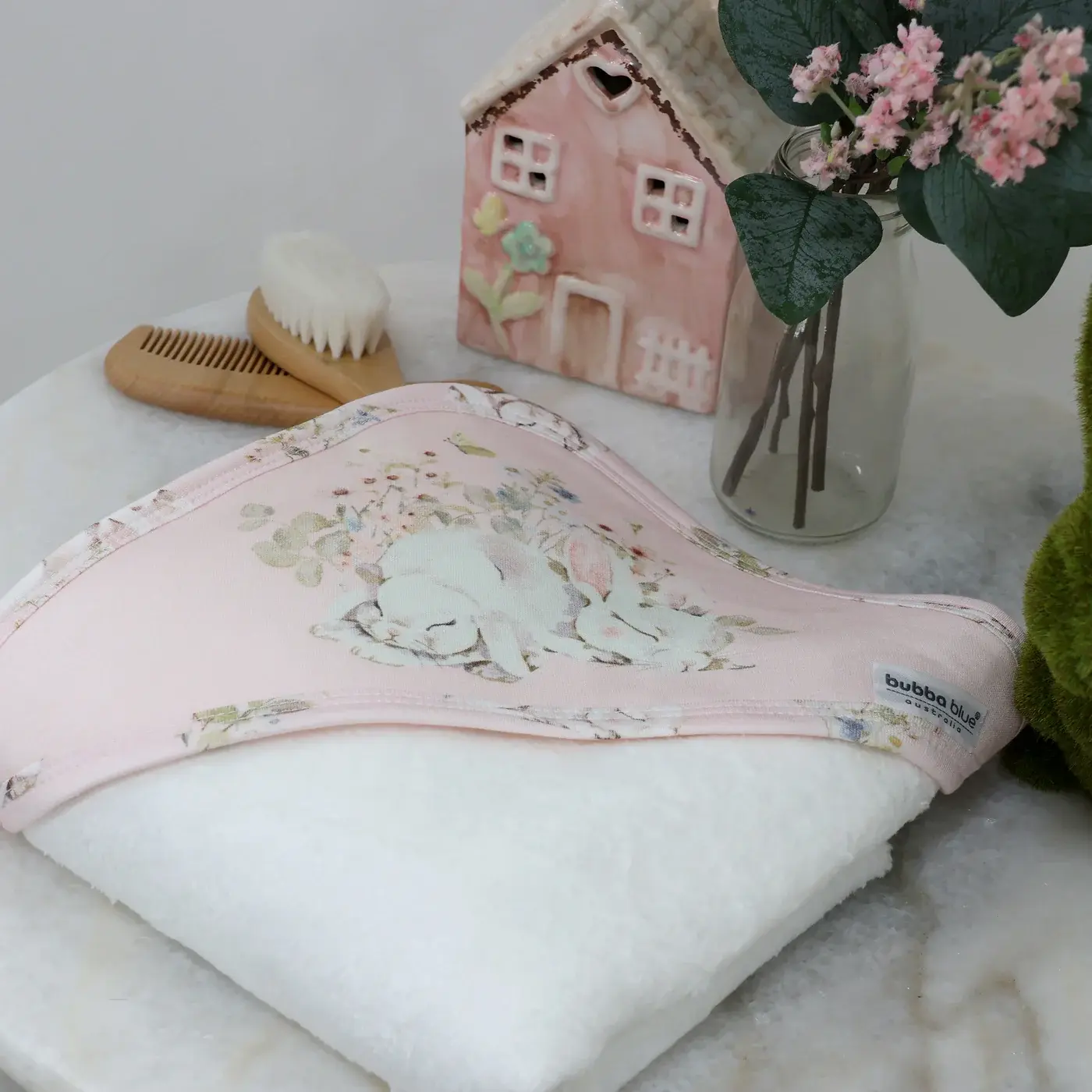 Bubba Blue Bubba Blue Sleeping Bunny Hooded Towel