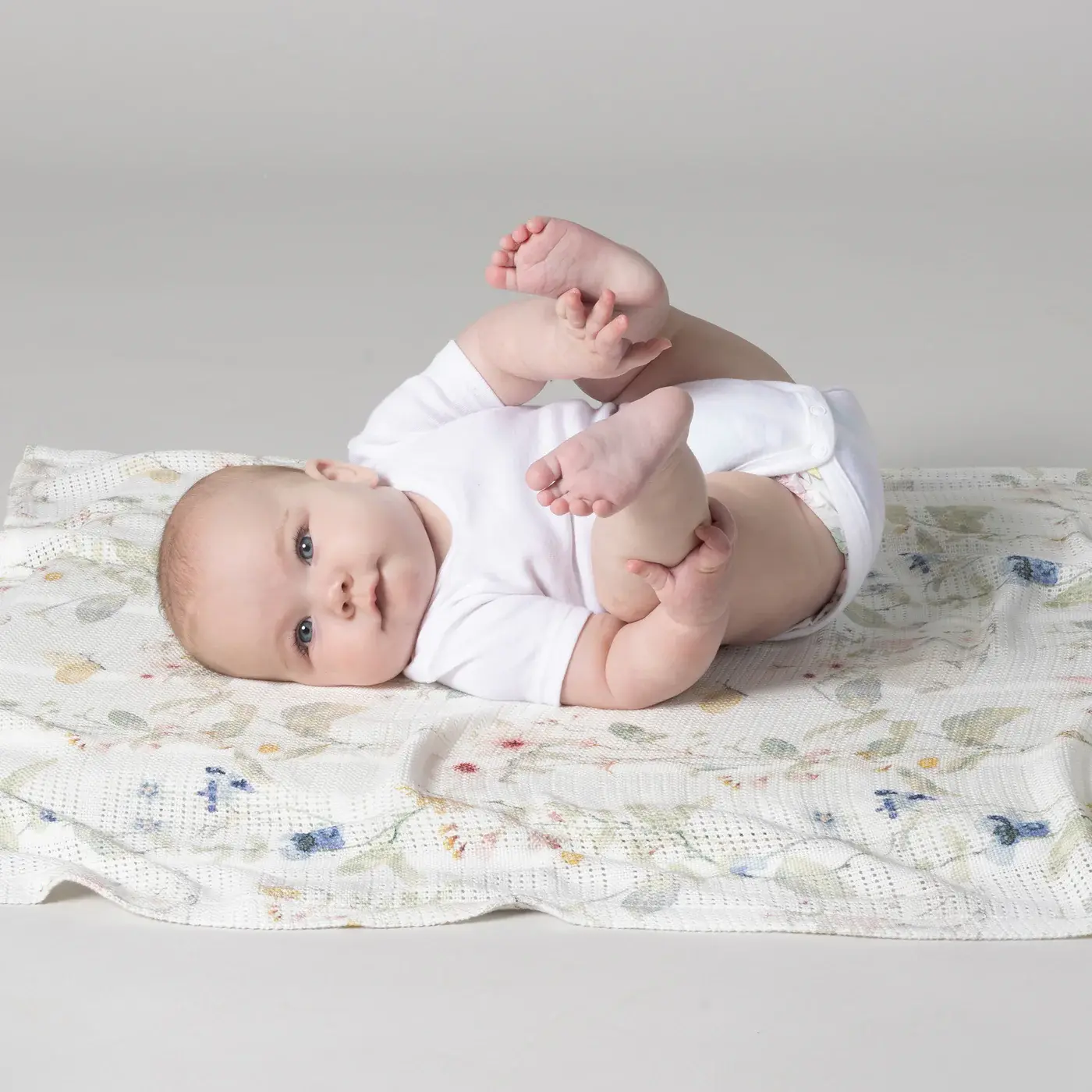 Bubba Blue Bubba Blue Sleeping Bunny Cellular Blanket