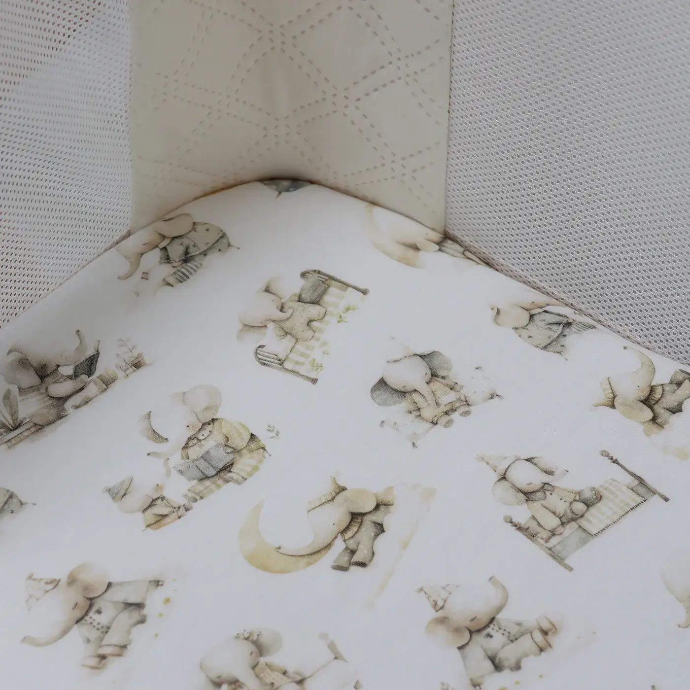 Bubba Blue Bubba Blue Elephant Bedtime Jersey Bedside Sleeper Fitted Sheet