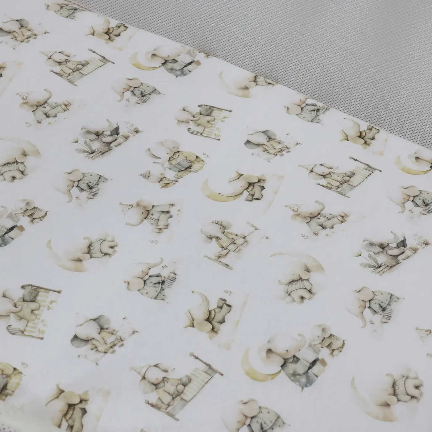 Bubba Blue Bubba Blue Elephant Bedtime Jersey Bedside Sleeper Fitted Sheet
